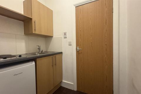 undefined, Manor Road, Coventry