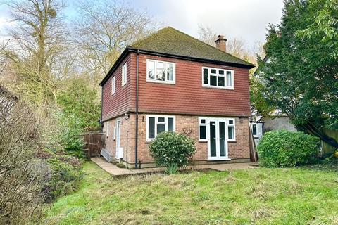 undefined, Worlds End, Woodcote End, Epsom