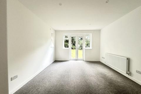 undefined, Worlds End, Woodcote End, Epsom