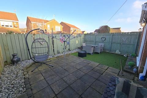2 bedroom semi-detached house to rent, Durham Close, Hazelmere Estate, Bedlington