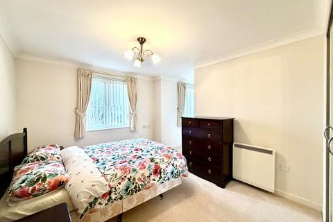 undefined, Penn Court, Calne SN11