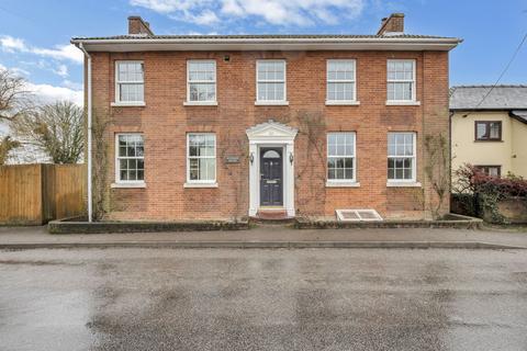 4 bedroom detached house for sale, Bury Road, Lawshall