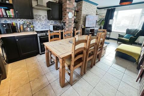 3 bedroom semi-detached house for sale, Princess Avenue, Kearsley
