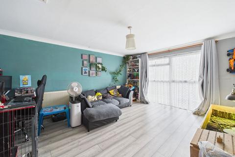 2 bedroom apartment for sale, Sedley Close, Gillingham