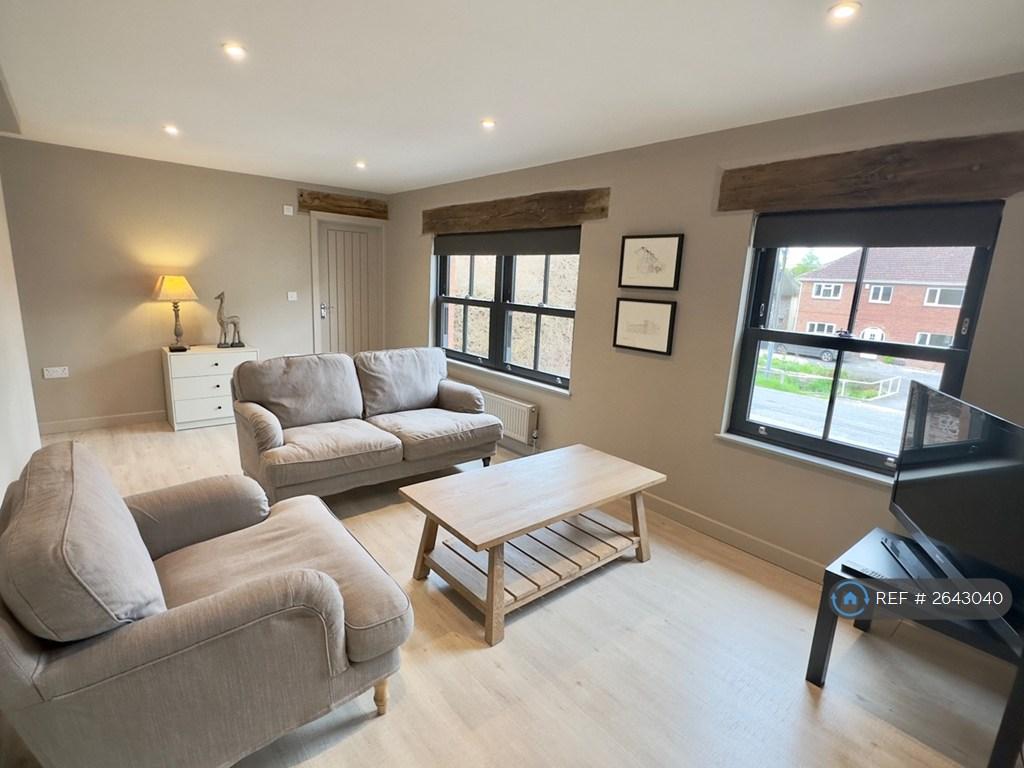 Front Studio Can Be Reconfigured Into Lounge
