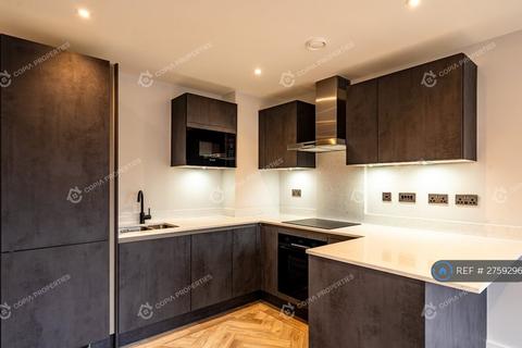 undefined, Cockfosters Road, London, EN4