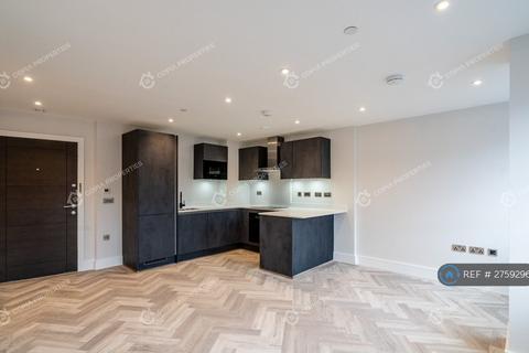undefined, Cockfosters Road, London, EN4
