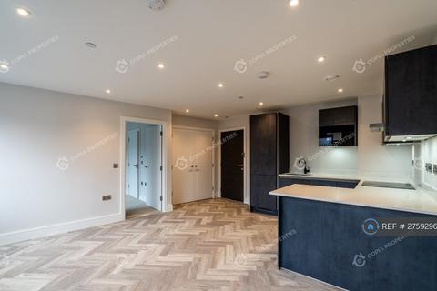 undefined, Cockfosters Road, London, EN4