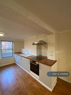 3 bedroom semi-detached house to rent, Church Street, Spalding, PE11
