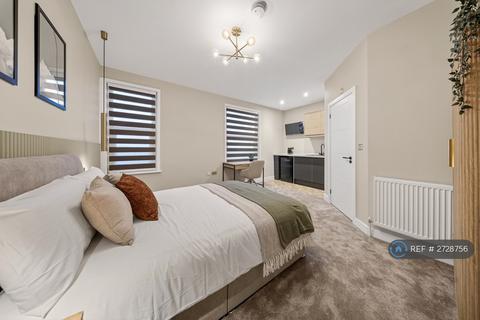 1 bedroom in a house share to rent, Goldswong Terrace, Nottingham, NG3