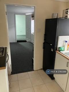 1 bedroom flat to rent, Redbridge, Ilford, IG4
