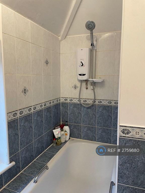 Upstairs Bathroom