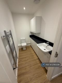 4 bedroom semi-detached house to rent, Rowner Road, Gosport, PO13