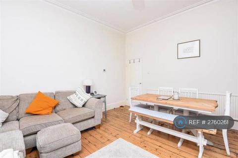 1 bedroom flat to rent, Woodfield Avenue, London, SW16