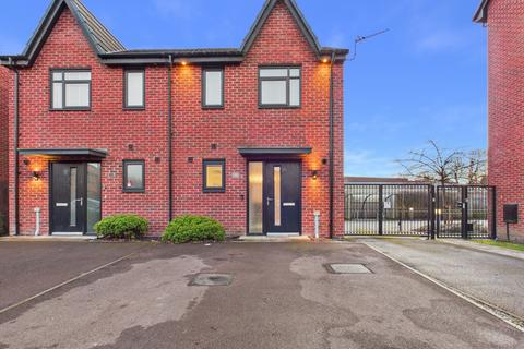 Arnfield Road, Audenshaw, Manchester, M34 5ZP