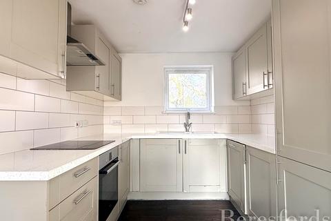 2 bedroom apartment for sale, North Street, Hornchurch, RM11