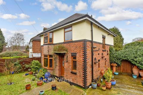 undefined, Bethune Road, Horsham RH13
