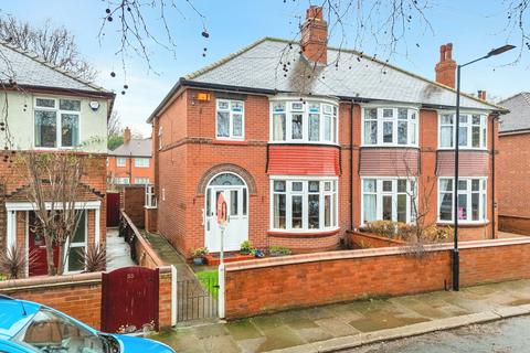 3 bedroom semi-detached house for sale, Welbeck Road, Doncaster DN4