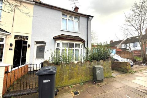 3 bedroom end of terrace house for sale, Dallow, Luton LU1