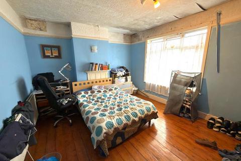 3 bedroom end of terrace house for sale, Dallow, Luton LU1