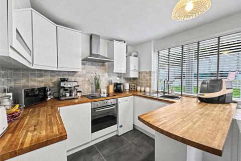 2 bedroom semi-detached house for sale, Harvesters Close, Rainham, Kent, ME8
