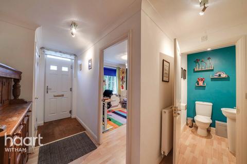 4 bedroom end of terrace house for sale, Tucker Drive, Witham