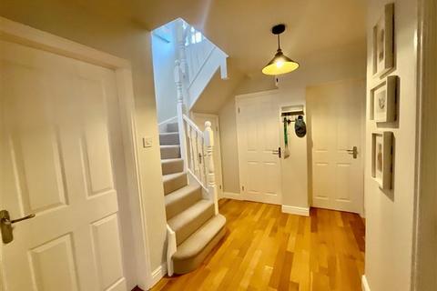 4 bedroom detached house for sale, Aughton Lane, Aston, Sheffield, S26 2AJ
