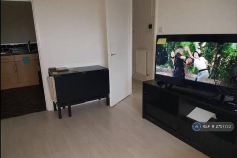 1 bedroom flat to rent, Whinchat Road, London, SE28