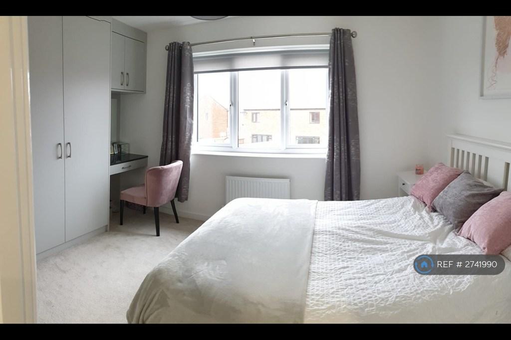 Bedroom 1 b