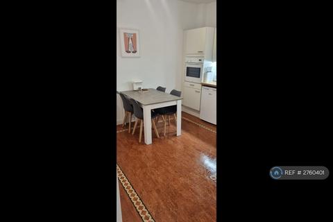 2 bedroom flat to rent, Upper Gray Street, Edinburgh, EH9