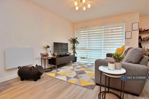 1 bedroom flat to rent, Darwin House, Borehamwood, WD6