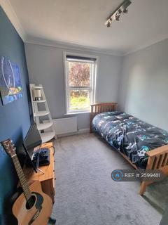 4 bedroom detached house to rent, Hankinson Road, Bournemouth, BH9