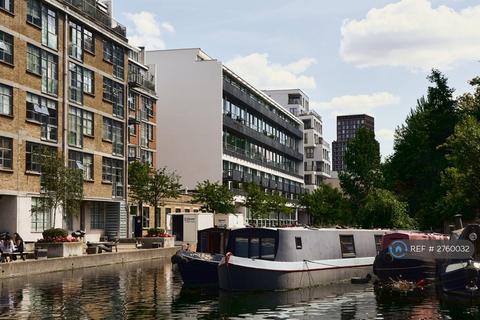 2 bedroom penthouse to rent, Wenlock Road, London, N1