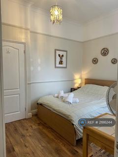 1 bedroom flat to rent, Central Parade, Herne Bay, CT6