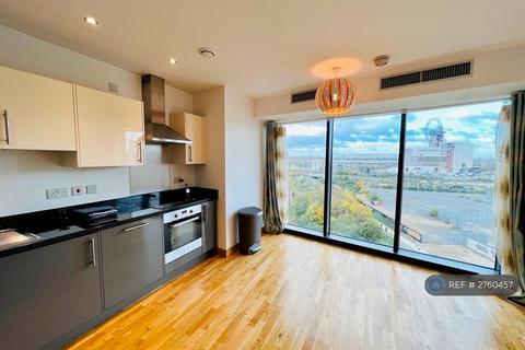1 bedroom flat to rent, High Street, London, E15