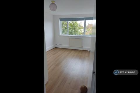 2 bedroom flat to rent, Hornsey Road, London, N19