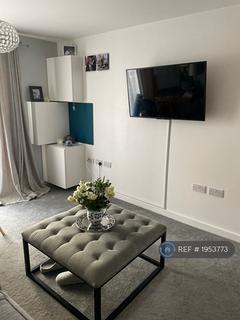 1 bedroom in a flat share to rent, Barge Walk, London, SE10