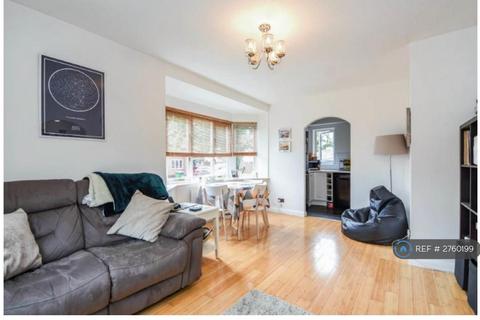 2 bedroom flat to rent, Coburg Lane, Basildon, SS16