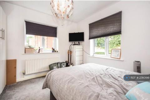 2 bedroom flat to rent, Coburg Lane, Basildon, SS16
