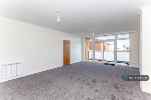 2 bedroom flat to rent, Bath Road, Bournemouth, BH1