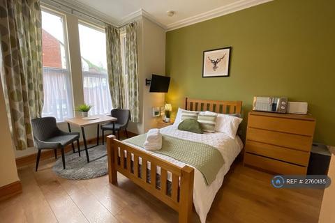 undefined, Station Street, Cradley Heath, B64