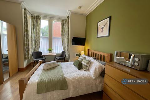 undefined, Station Street, Cradley Heath, B64