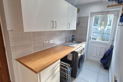 6 bedroom detached house to rent, Limes Close, Bushby, Leicester
