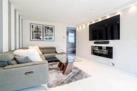 4 bedroom semi-detached house for sale, Salters Way, Dunstable LU6