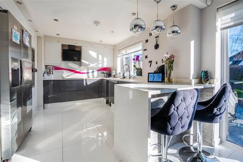 4 bedroom semi-detached house for sale, Salters Way, Dunstable LU6