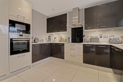 4 bedroom detached house for sale, Hughes Gardens, Bideford, Devon, EX39