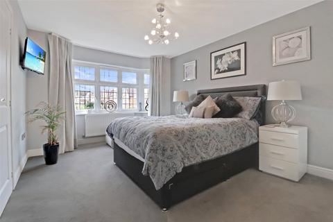 4 bedroom detached house for sale, Hughes Gardens, Bideford, Devon, EX39