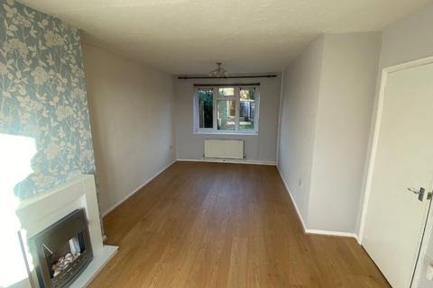 2 bedroom semi-detached house to rent, Griffiths Drive, Wolverhampton