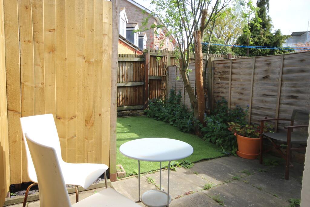 Replingham146 Gdn.JPG