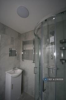 1 bedroom in a house share to rent, Crawley Green Road, Luton, LU2